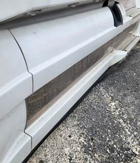 Western Star 5700 Right Tank Fairing