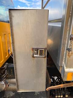 Chevrolet C8500 Tool Box