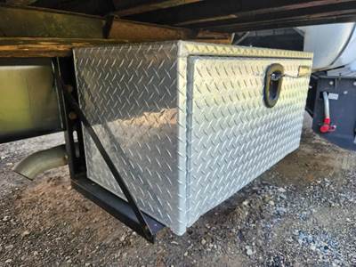 Ford F-650 Tool Box