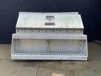 Freightliner Cascadia 125 Tool Box