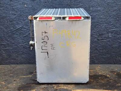 Freightliner Cascadia 125 Tool Box