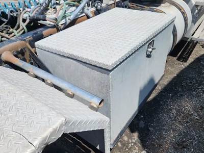 Freightliner Cascadia 125 Tool Box