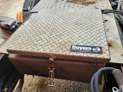 Freightliner Cascadia 126 Tool Box