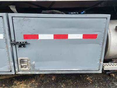 Freightliner M2 112 Tool Box for a 2007 Freightliner M2 112 Medium Duty