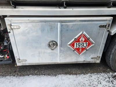 Kenworth T370 Tool Box