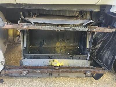 Kenworth T680 Tool Box