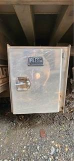 Kenworth T800 Tool Box