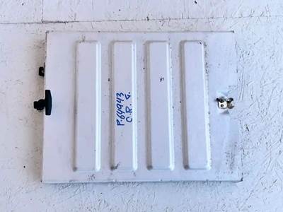 Mack Pinnacle CXU612 Tool Box for a 2015 Mack CXU612