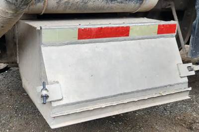 Peterbilt 379 Tool Box