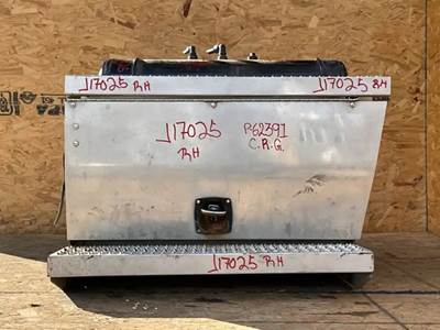 Peterbilt 386 Tool Box