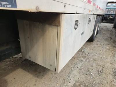 Sterling L7500 Tool Box