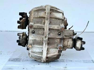 Allison Transfer Case Assembly for a 2004 Oshkosh S-SERIES