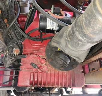 Hale QFL0PLUS125-23L Transfer Case Assembly for a 2006 Spartan Advantage