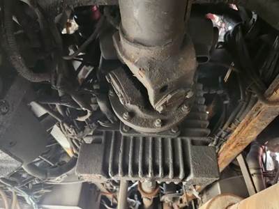 (Used) 2001 E-One Fire Truck, Transfer Case Assembly- Serial Number: 123847,