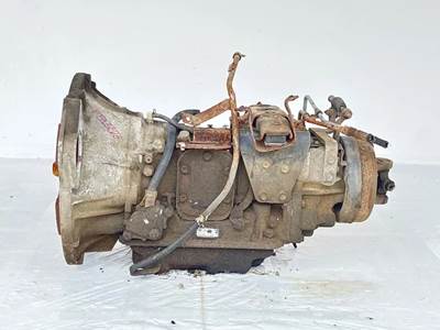 Aisin RNJ Transmission for a 2006 Isuzu NQR