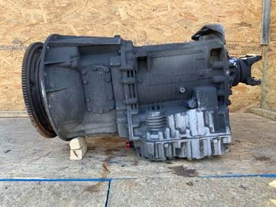 Allison MD3060 Transmission for a 2004 International 4300