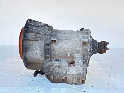 Allison MD3060 Transmission for a 2004 Thomas Built Saf-T-Liner HDX