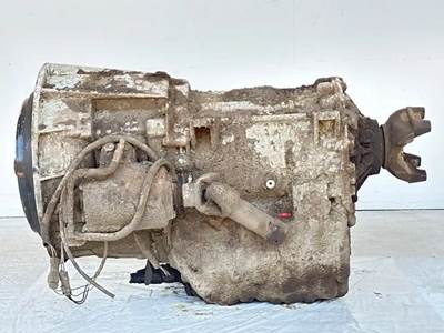 Allison MD3060P Transmission for a 1999 Freightliner FL70
