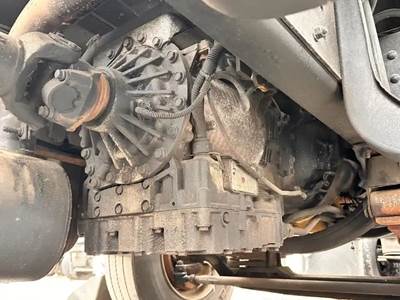 Allison MD3060P Transmission for a 1997 Chevrolet C7500