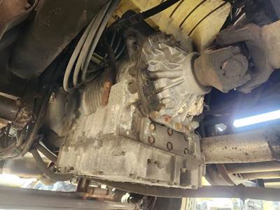 Allison MD3560 Transmission for a 2004 Freightliner FL80