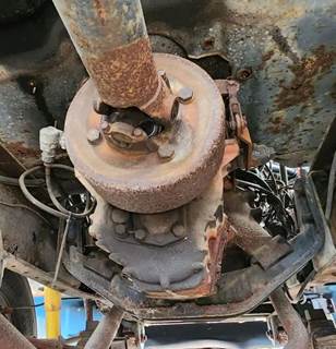 Clark CL4553 Transmission for a 1987 Chevrolet C60