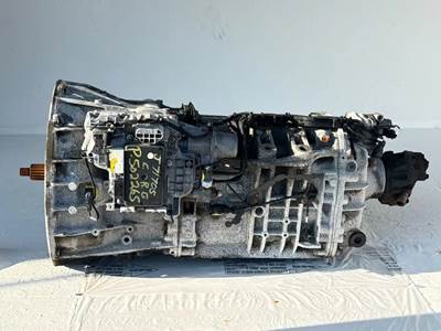 Detroit DT12-0A Transmission for a 2021 Freightliner Cascadia 126