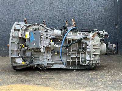 Detroit DT12-DA Transmission for a 2015 Freightliner Cascadia 125