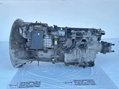 Detroit Transmission for a 2018 Freightliner Cascadia 113