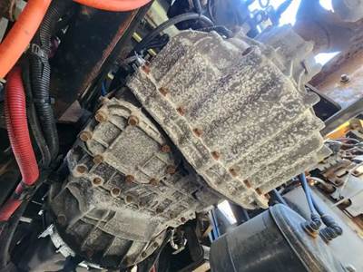 Eaton-Fuller EE0-14F112C Transmission for a 2020 International RH613