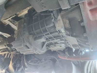 Eaton-Fuller EE0-17F112C Transmission for a 2023 Kenworth T680