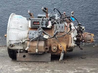 Eaton-Fuller FAOM-15810S-EC3 Transmission for a 2013 Freightliner Cascadia 125