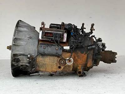 Eaton-Fuller FM15E310B LAS Transmission for a 2016 Freightliner Cascadia 113