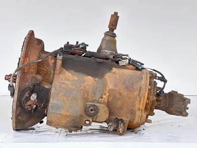 Eaton-Fuller FR-15210B Transmission for a 2013 Mack CXU613