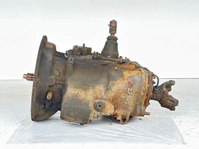 Eaton-Fuller FR-15210B Transmission for a 2013 Mack CXU613