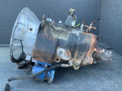 Eaton-Fuller FR016210C Transmission for a 2014 Freightliner Cascadia 125