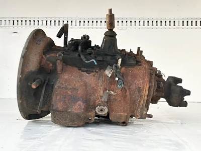 Eaton-Fuller FR016210C Transmission for a 2013 Kenworth T660