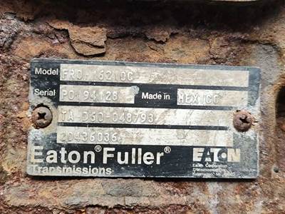 Eaton-Fuller FR016210C Transmission for a 2012 Freightliner Cascadia 125
