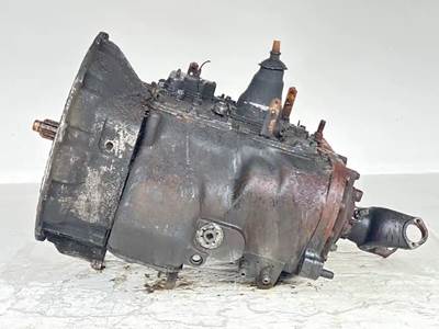 Eaton-Fuller FR016210C Transmission for a 2013 Freightliner Cascadia 125