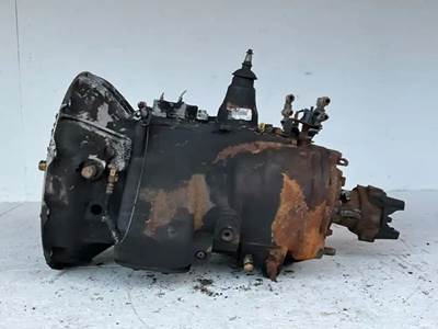 Eaton-Fuller FR15210B Transmission for a 2010 Freightliner ST120