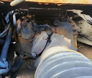 Eaton-Fuller FR15210B Transmission for a 2012 Freightliner Cascadia 113