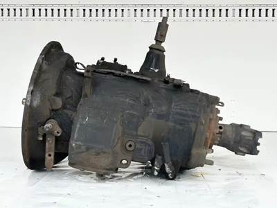 Eaton-Fuller FR15210B Transmission for a 2013 Mack CXU612