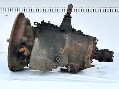 Eaton-Fuller FR15210B Transmission for a 2013 Mack CXU613
