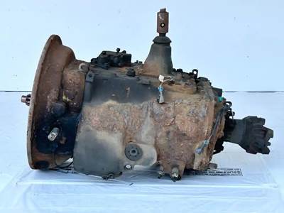 Eaton-Fuller FR15210B Transmission for a 2013 Mack CXU613