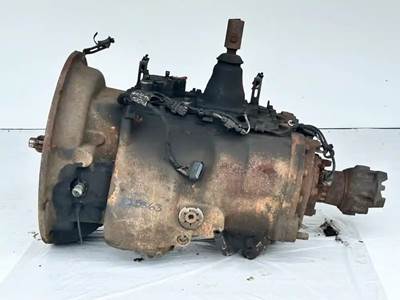Eaton-Fuller FR15210B Transmission for a 2015 Mack CXU633T