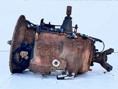 Eaton-Fuller FR15210B Transmission for a 2015 Mack CXU632