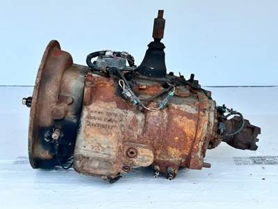 Eaton-Fuller FR15210B Transmission for a 2013 Mack CXU613