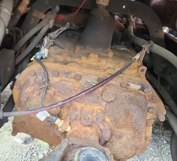 Eaton-Fuller FR15210B Transmission for a 2015 Mack CXU632