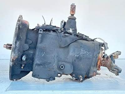 Eaton-Fuller FR15210B Transmission for a 2013 Mack CXU612
