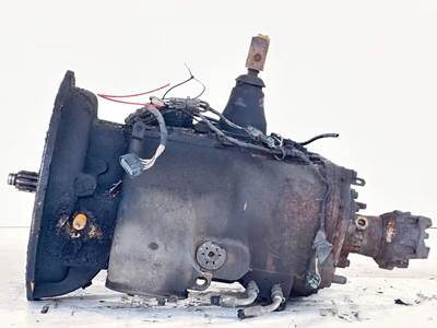 Eaton-Fuller FR15210B Transmission for a 2014 Mack CXU613T