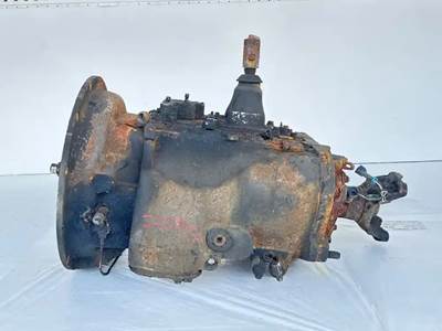 Eaton-Fuller FR15210B Transmission for a 2013 Mack CXU612
